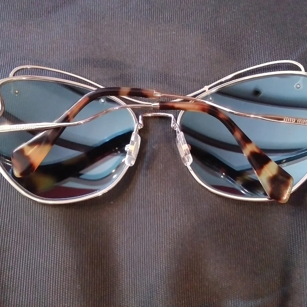 Miu Miu Mirror Sunglasses - Picture 5 of 10